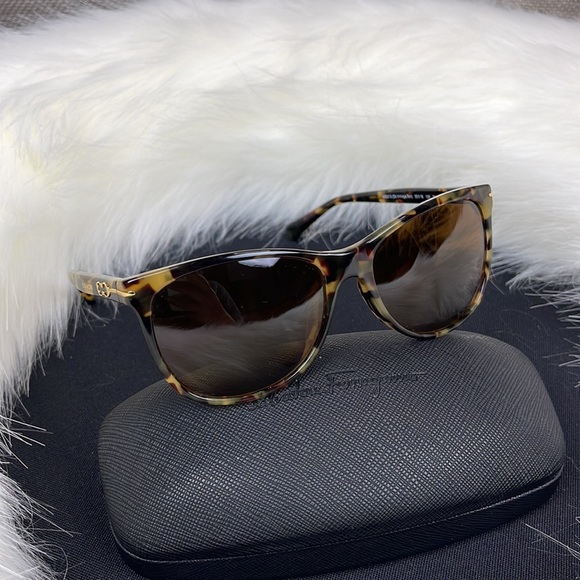 Coach HC8117F L588 Blakely Sunglasses 509313 Vintage Tortoise 55-16-135 - Picture 3 of 11